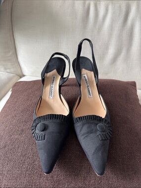 Manolo Blahnik Black Pointed Pleated Slingback Pumps